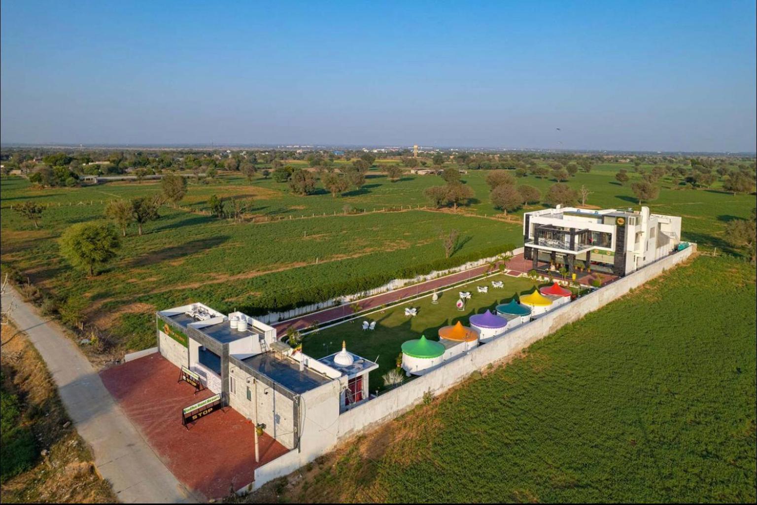 Iris Heaven'Z By Radha Rani Resort Dzsaipur Kültér fotó