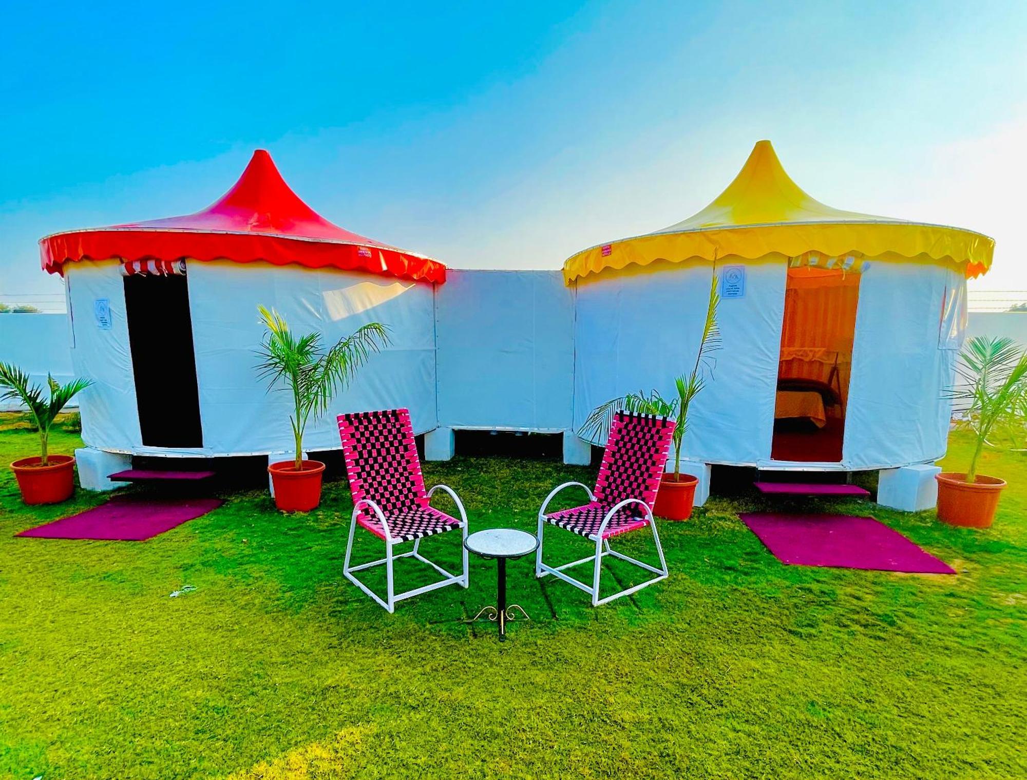 Iris Heaven'Z By Radha Rani Resort Dzsaipur Kültér fotó
